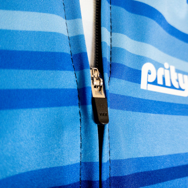 pritygrity Cool Blue short sleeve cycling jersey zip detail